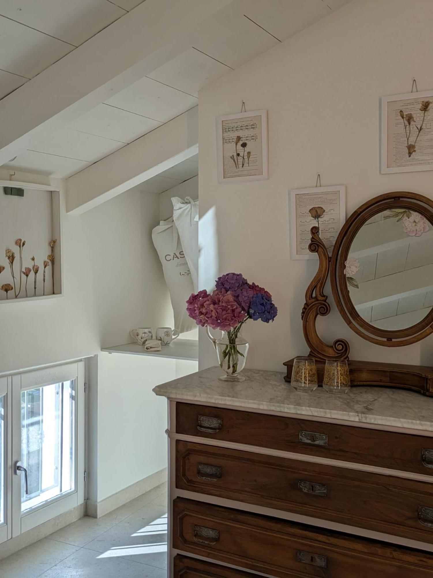 Casa Viola Bed And Breakfast Dimora Di Campagna Calice Ligure Kültér fotó
