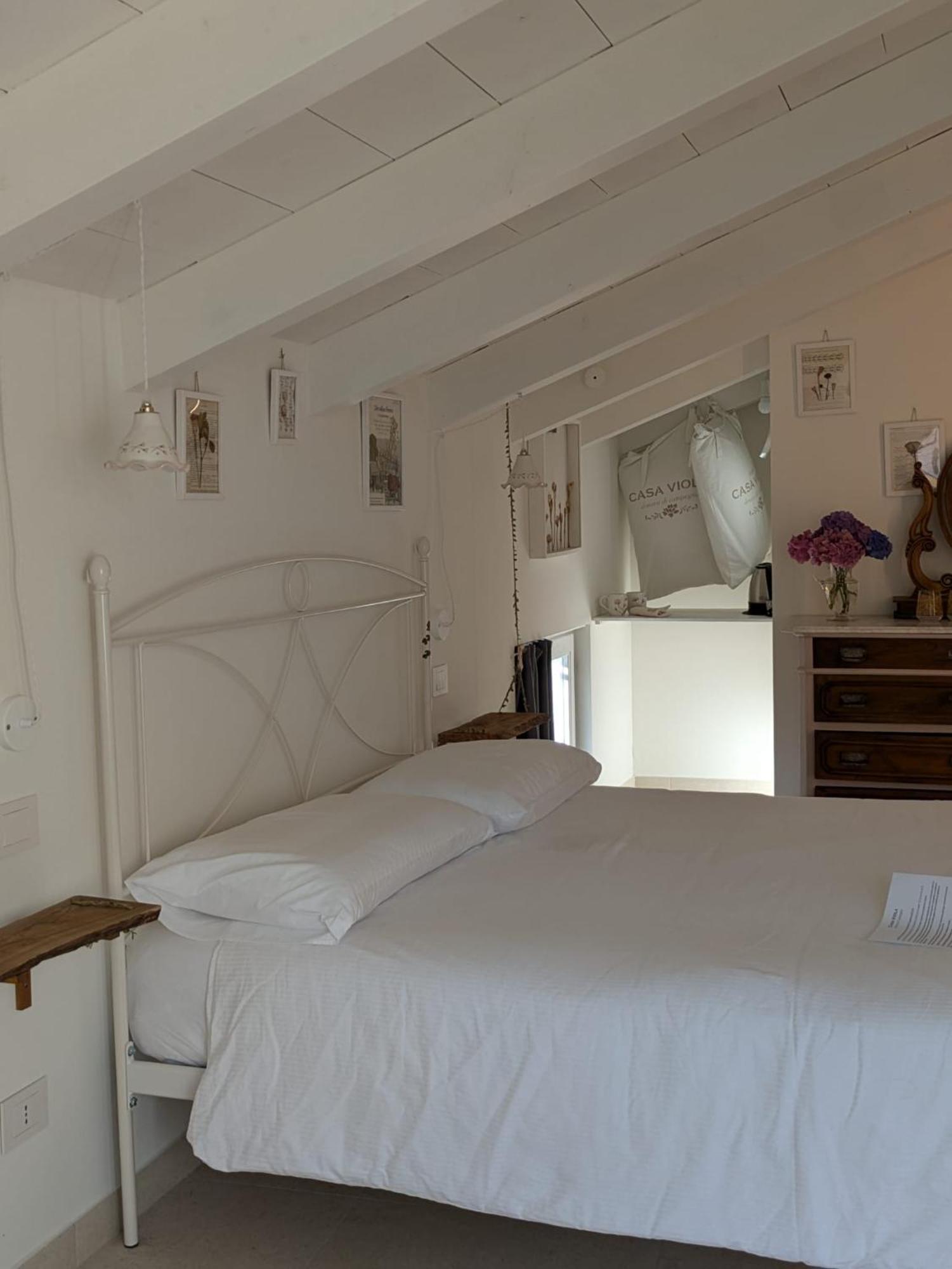 Casa Viola Bed And Breakfast Dimora Di Campagna Calice Ligure Kültér fotó