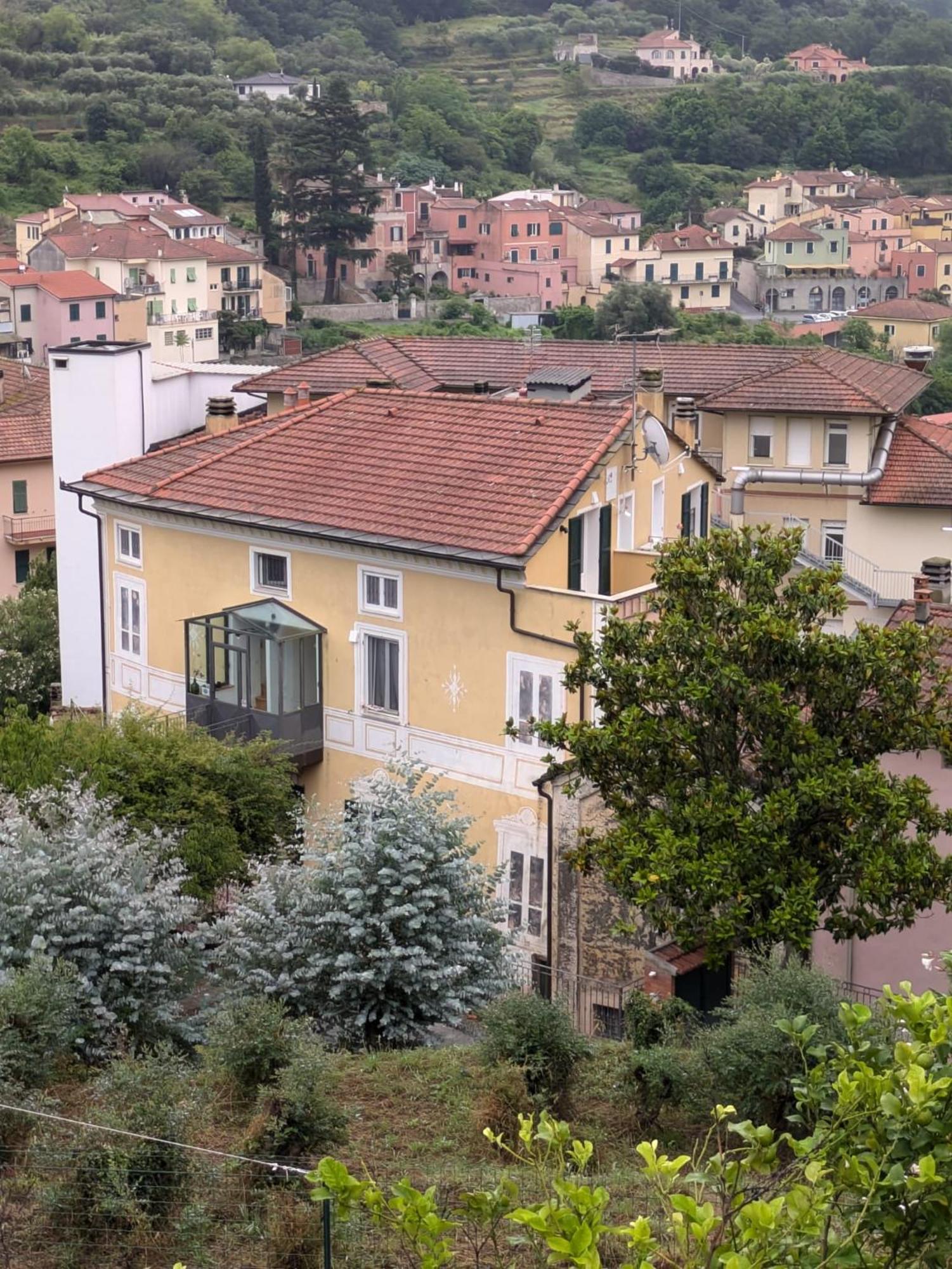 Casa Viola Bed And Breakfast Dimora Di Campagna Calice Ligure Kültér fotó